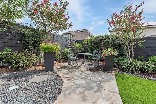 Building Photo - 2333 Mayfield Trail Ct