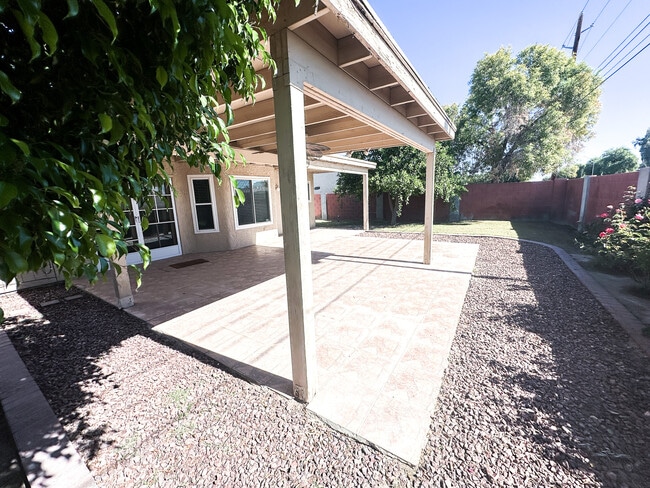 Building Photo - 3555 W 15th Ln