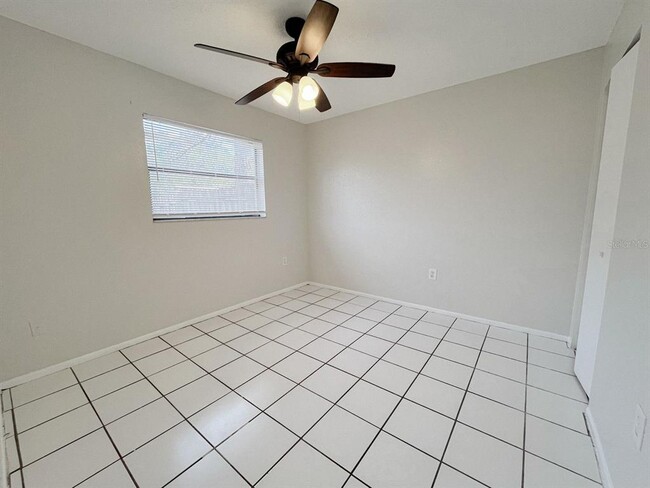 Building Photo - 5723 Silver Spur Dr