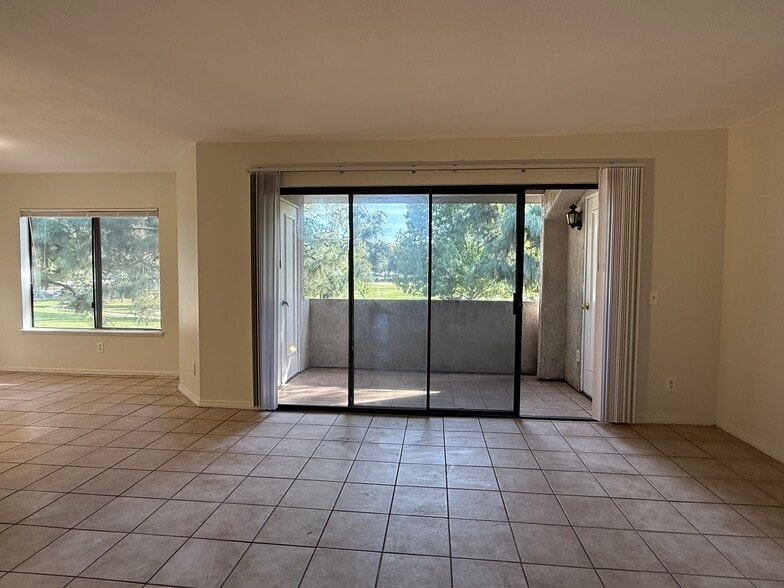 Building Photo - 24322 El Pilar