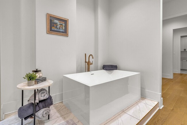 Building Photo - 4167 Meade Village Cv