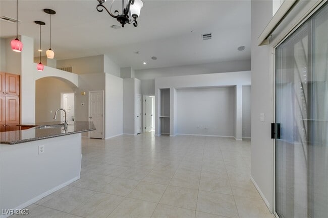 Building Photo - 7000 Point Cabrillo Ct