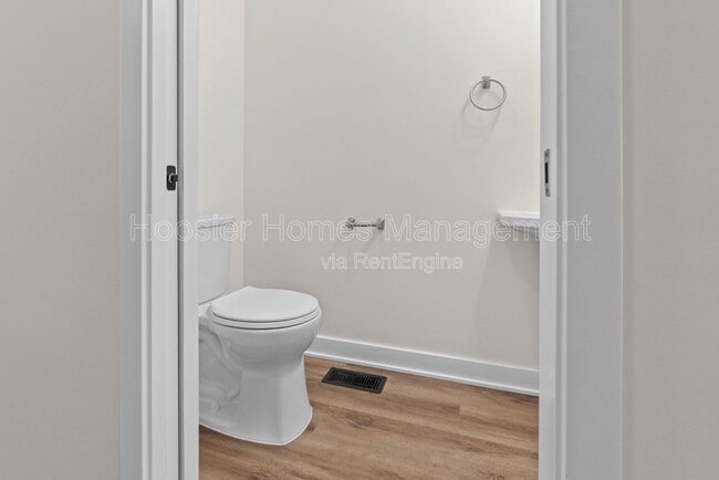 Building Photo - 4448 Evanston Ave