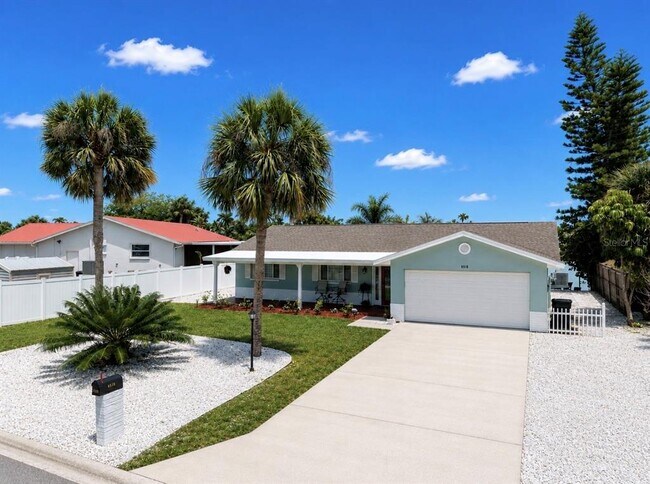 Building Photo - 6513 Abaco Dr