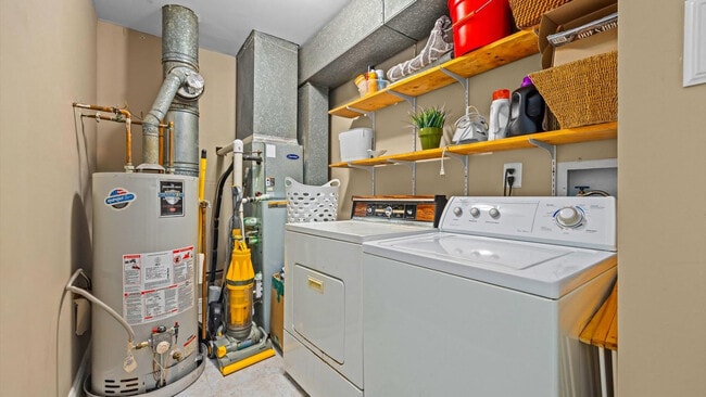 Building Photo - 814 Brighton Pl