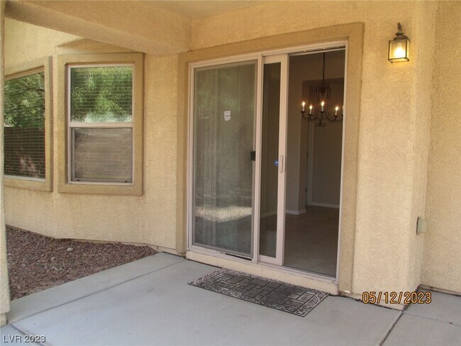 Building Photo - 6729 Curlews Ct