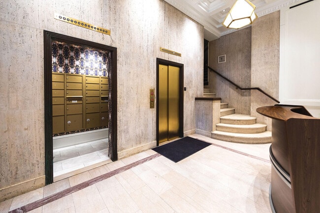 Building Photo - 600 Woodward Ave