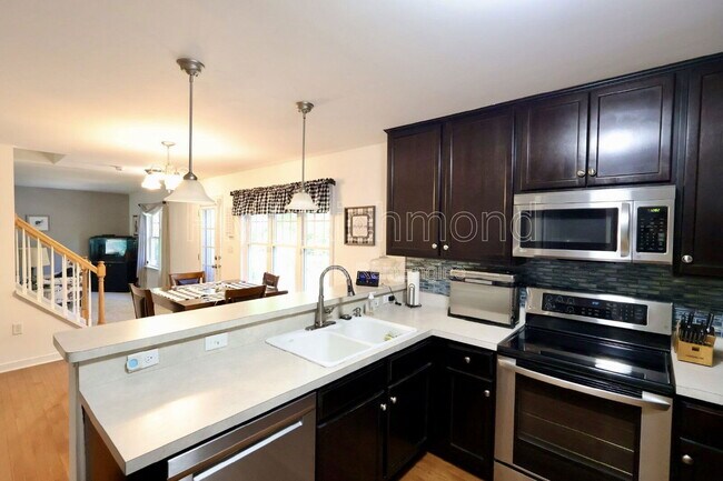 Building Photo - 15831 Haggis Dr