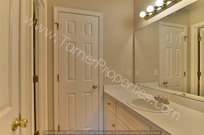 Building Photo - 119 Linville Ct, Lexington, SC 29073