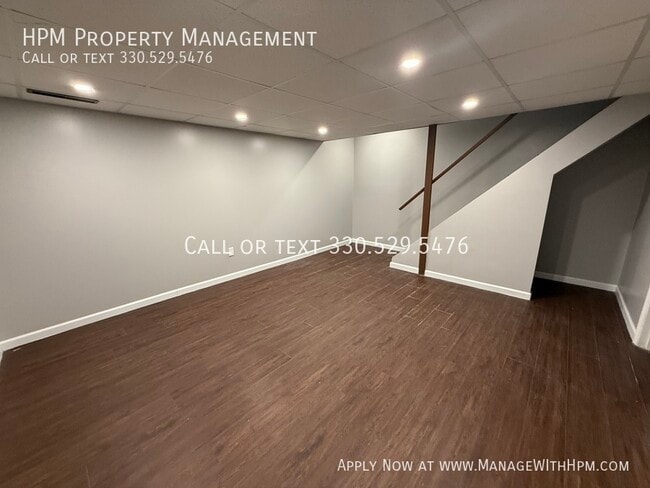 Building Photo - 6576 Ravenwood Ave NW