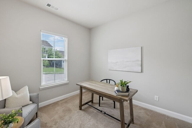 Building Photo - 1719 Biscayne Dr