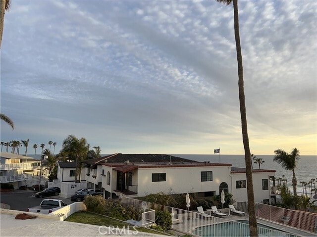 Building Photo - 420 Monterey Ln