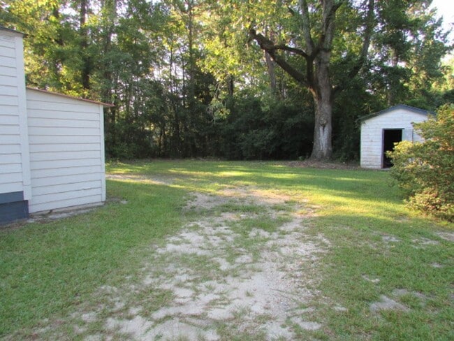 Building Photo - Near Crosswell Elementary