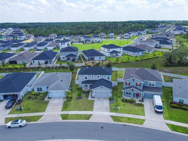 Building Photo - 3936 Fescue St