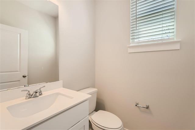 Building Photo - 1325 Creekbank Dr