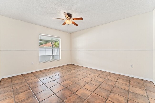 Building Photo - Charming 3-Bedroom, 2-Bath Home with Bonus...