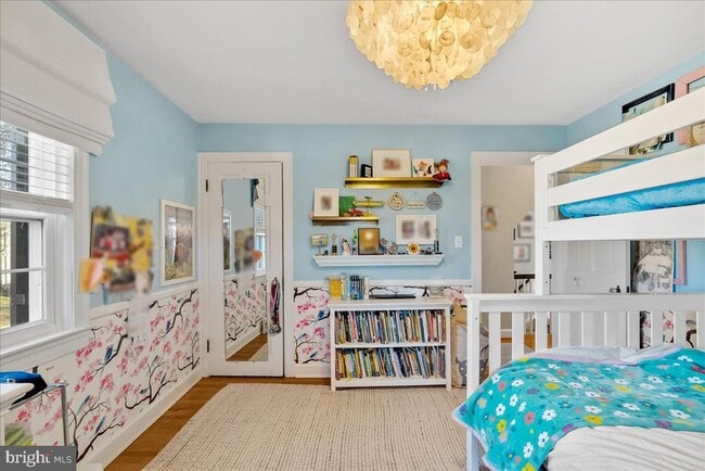 Building Photo - 2412 N Columbus St