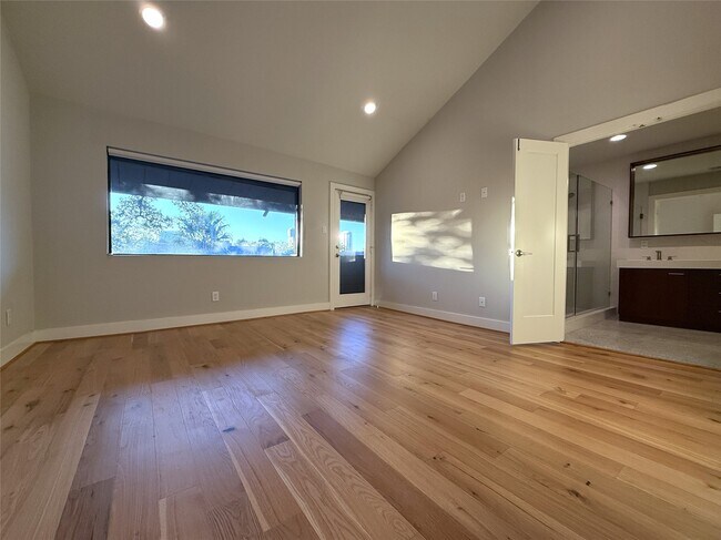 Building Photo - 4116 McDuffie St