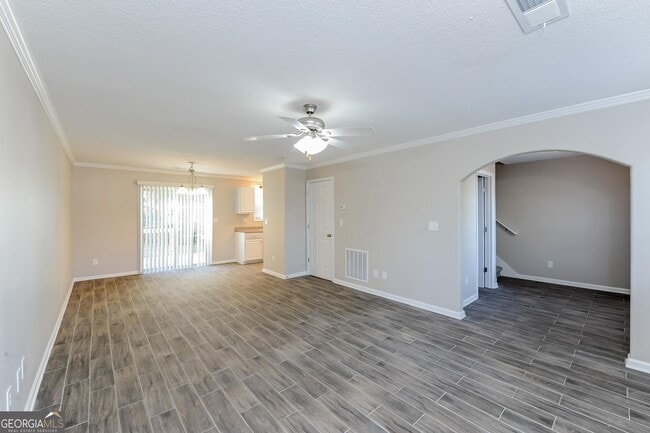 Building Photo - 18 Gilliam's Xing SW