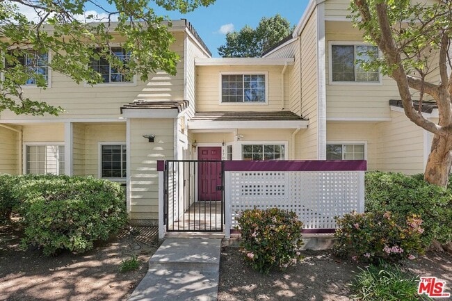 Building Photo - 1706 Bevin Brook Dr