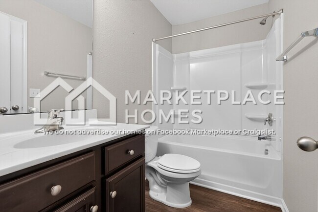 Building Photo - 401 Feather Site Ct