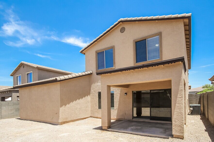 Building Photo - 7906 S 50th Dr