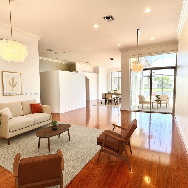 Building Photo - 2791 Oakbrook Manor
