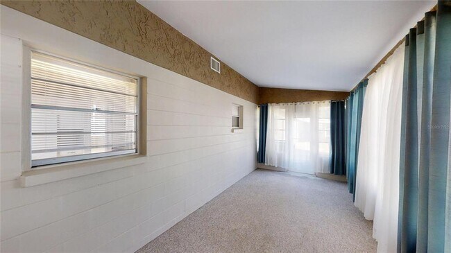 Building Photo - 8625 SW 94th St