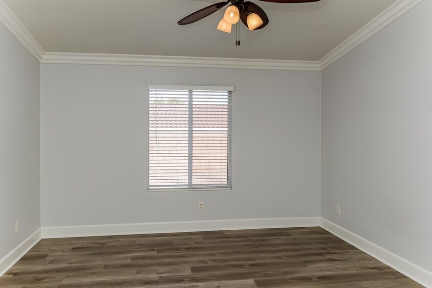 Building Photo - 3118 Flower Garden Ct