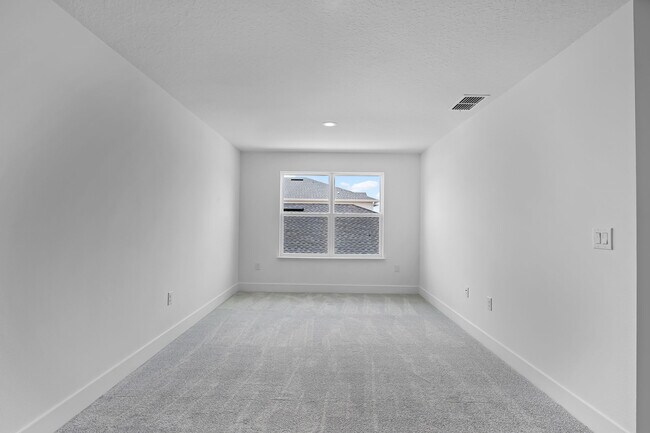 Building Photo - 1465 Stonecliff Dr