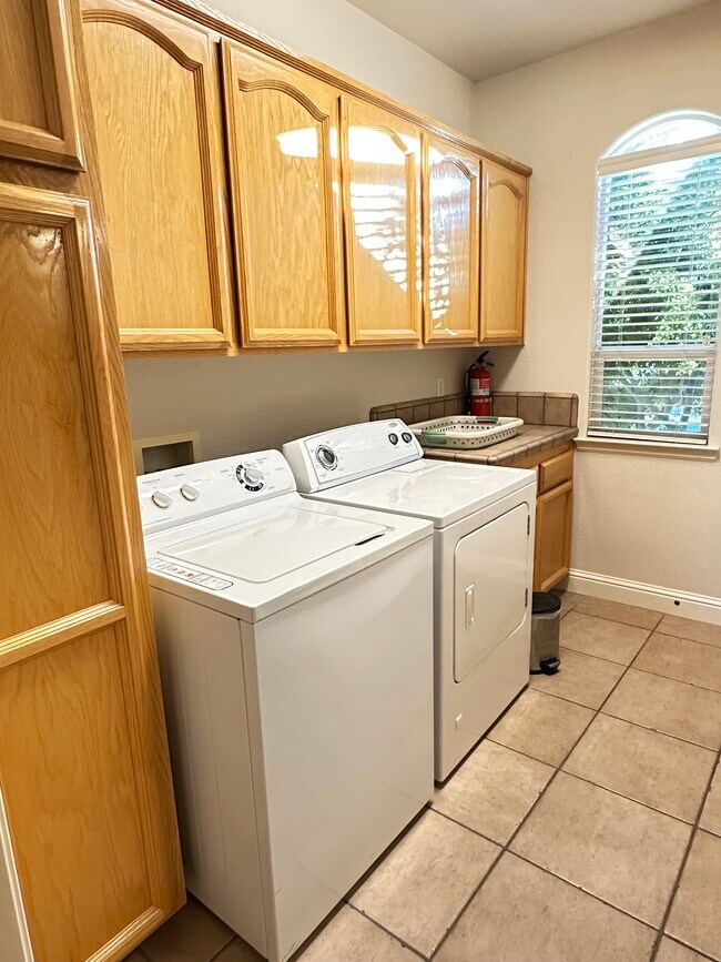 Building Photo - 11835 Kemper Oaks Ct