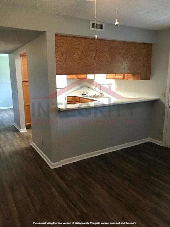 Building Photo - 3 bed/2 bath in Orange Park