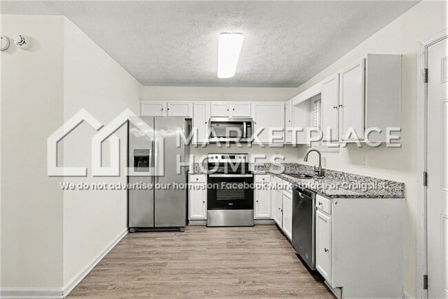 Building Photo - 325 Crestfield Cir