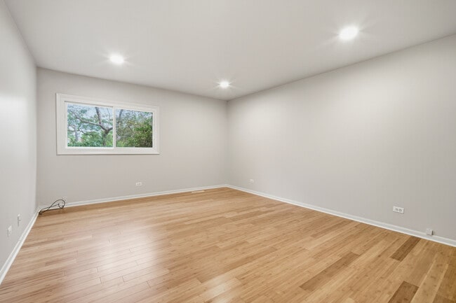 Building Photo - 2456 Cobblewood Dr