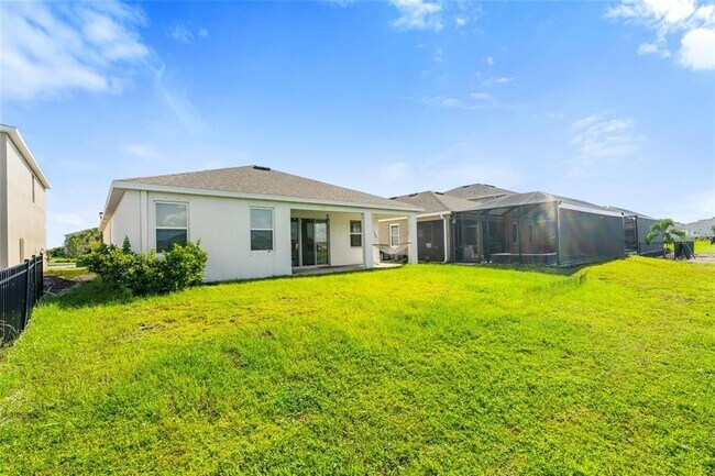 Building Photo - 3914 Lively Coral Pl