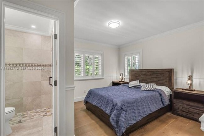 Building Photo - 1550 Taragona Dr