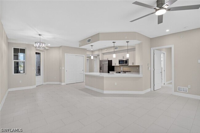 Building Photo - 286 Indies Dr E