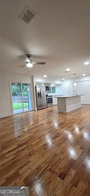 Building Photo - 1290 Sweet Woods Dr