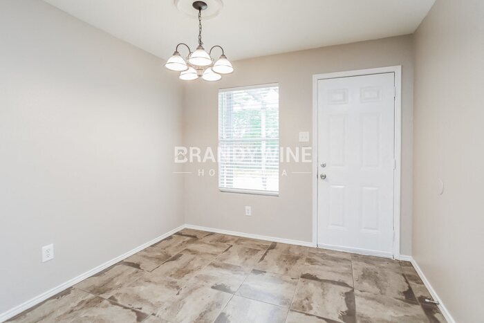 Building Photo - 14229 Zamora Ln