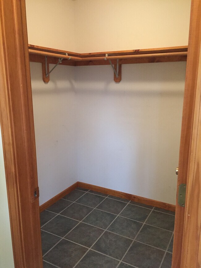 Building Photo - 1522 Washington Ave