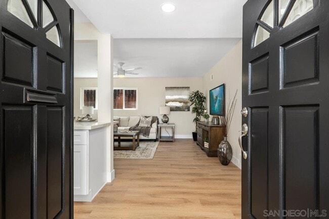Building Photo - 5051 Lenore Dr