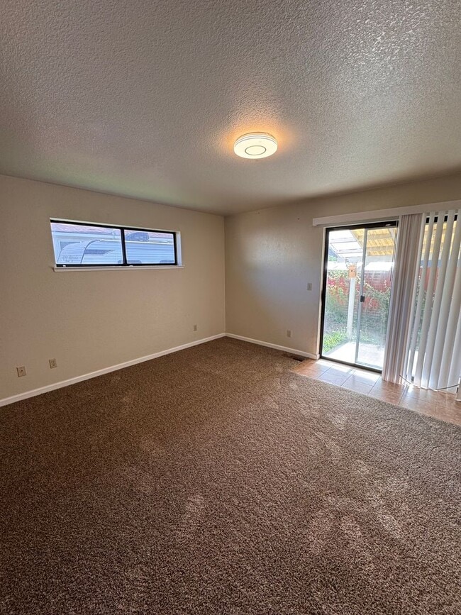 Building Photo - 1371 Kimmerling Rd