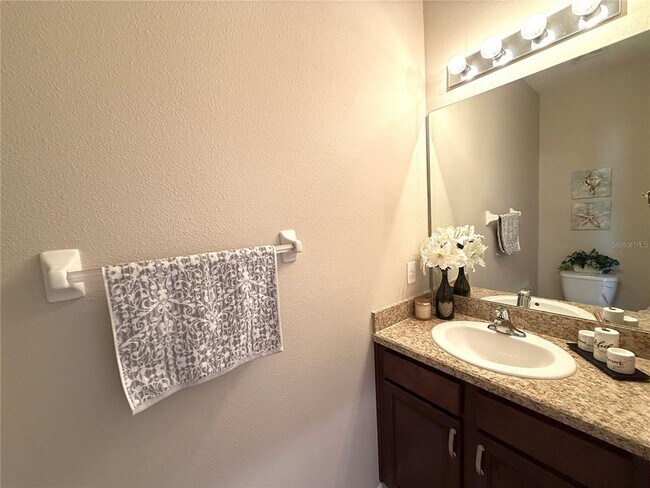 Building Photo - 10415 Butterfly Wing Ct