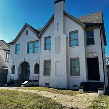 Building Photo - 601 S Oak Cliff Blvd