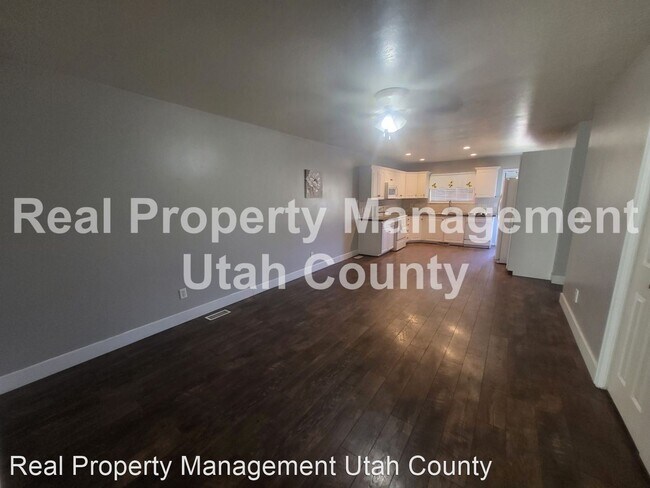 Building Photo - 5 br, 3 bath House - 885 South 630 West