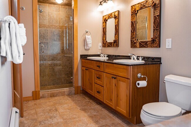Building Photo - Immaculate Spanish Peaks Condo with Hot Tub & Pool Access