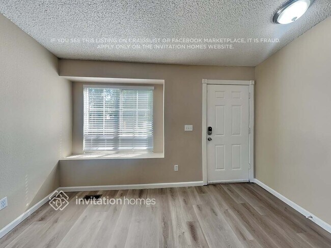 Building Photo - 10625 Hyacinth Ct