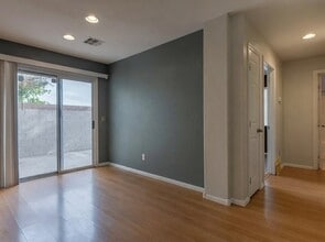 Building Photo - 10343 Keystone Pastures St