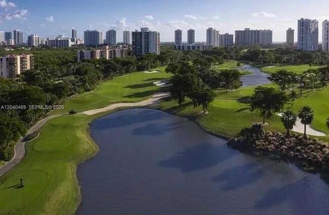 Building Photo - 20500 W Country Club Dr