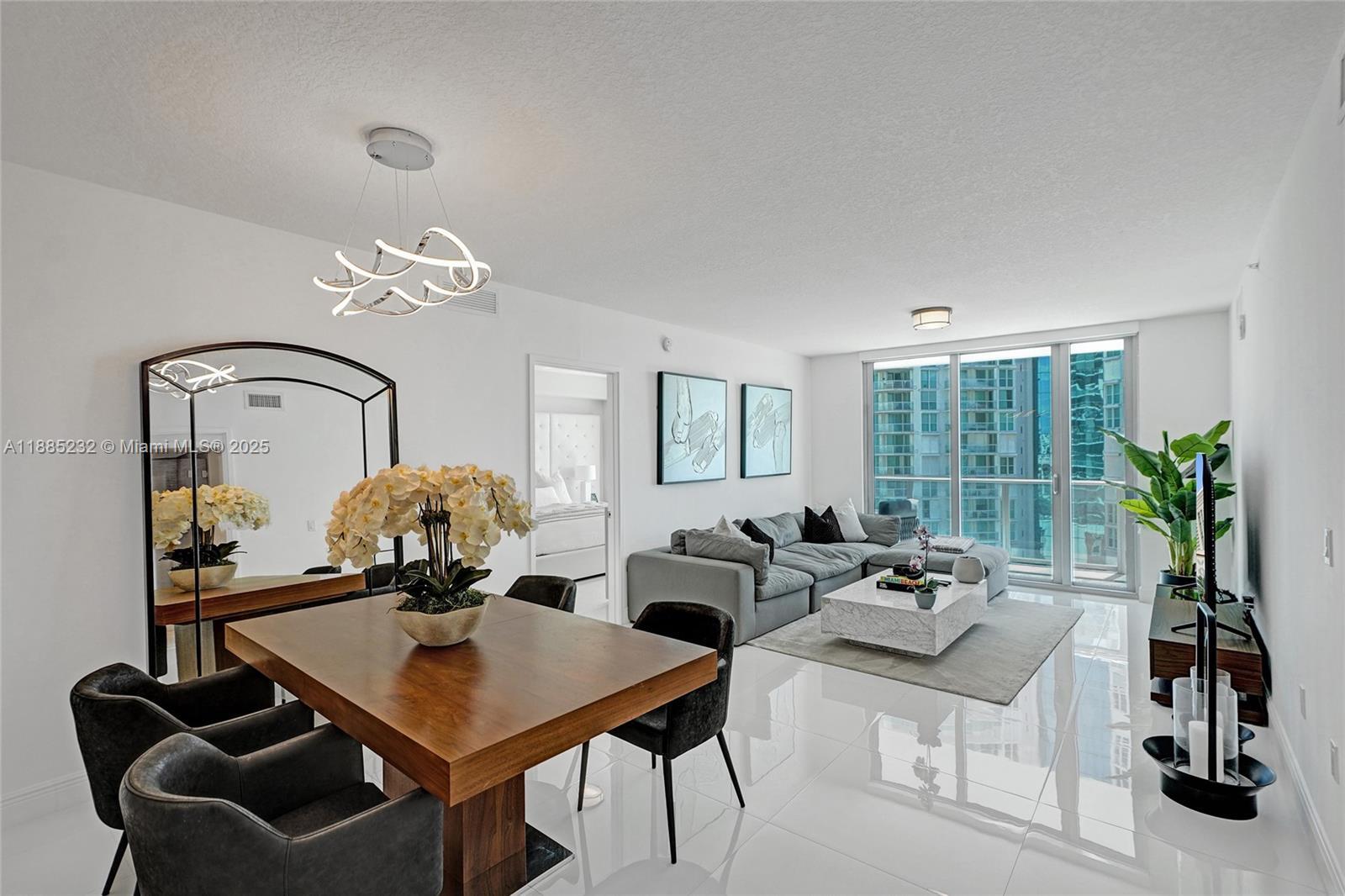 Building Photo - 300 Sunny Isles Blvd